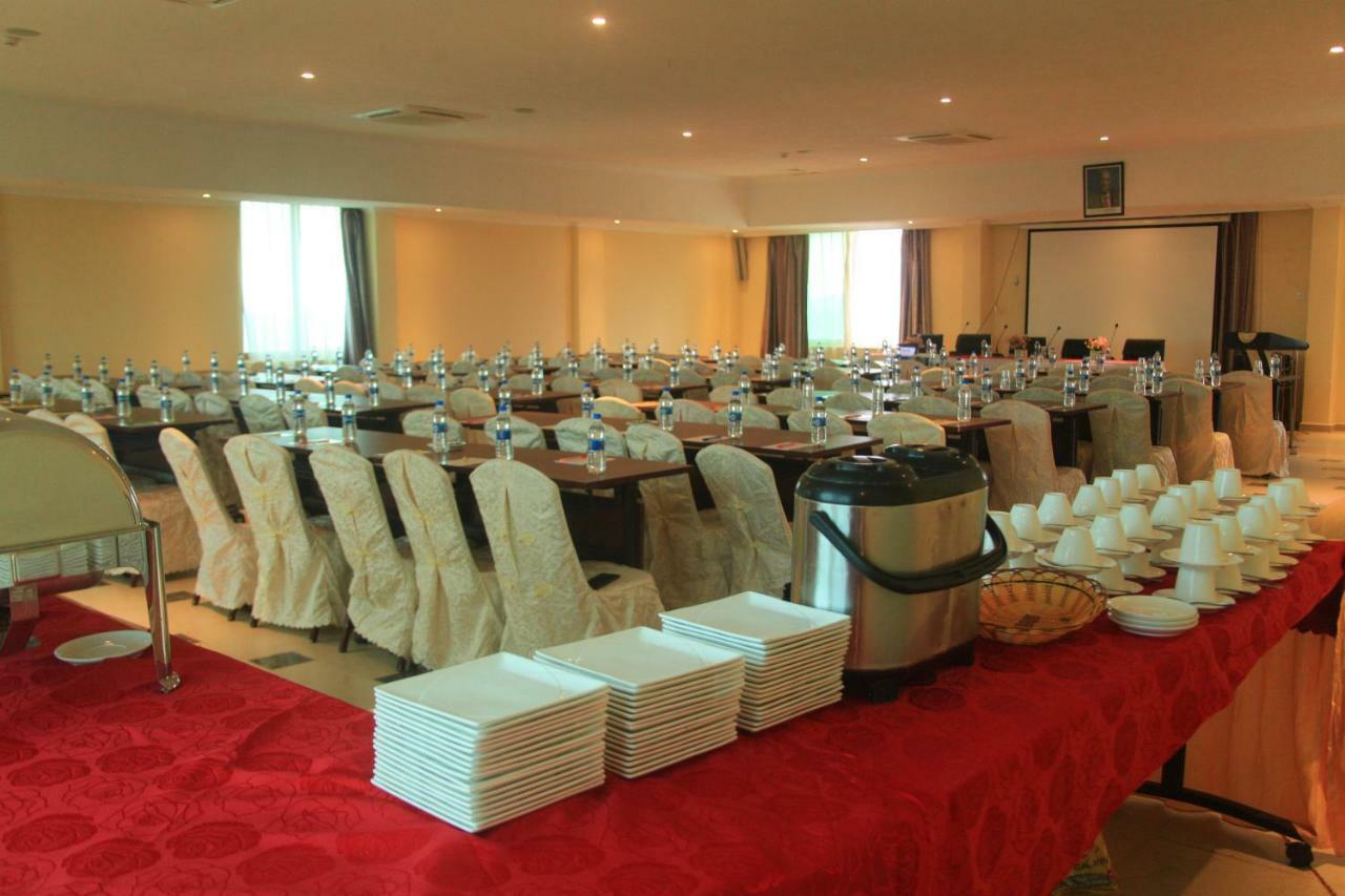 Tiffany Diamond Hotels - Mtwara Exteriér fotografie